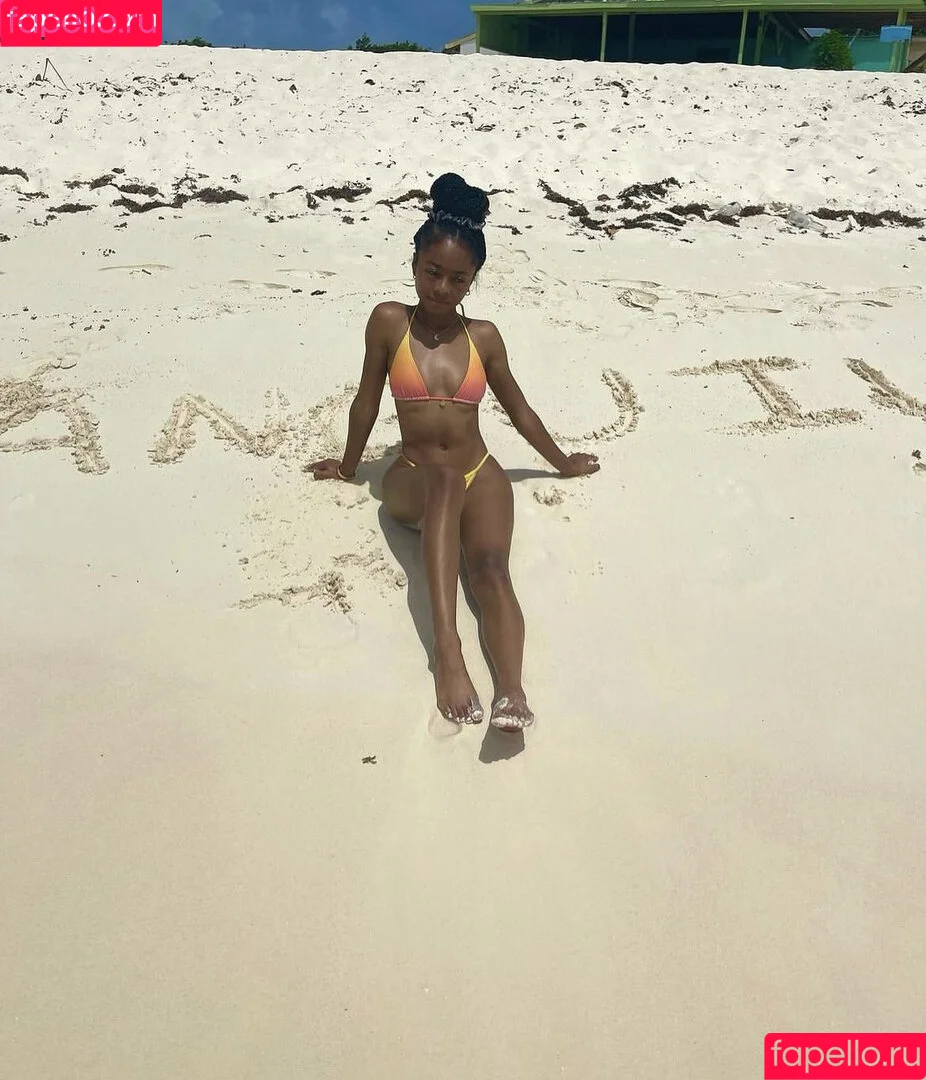 Skai Jackson / skaijackson Onlyfans Photo Gallery 