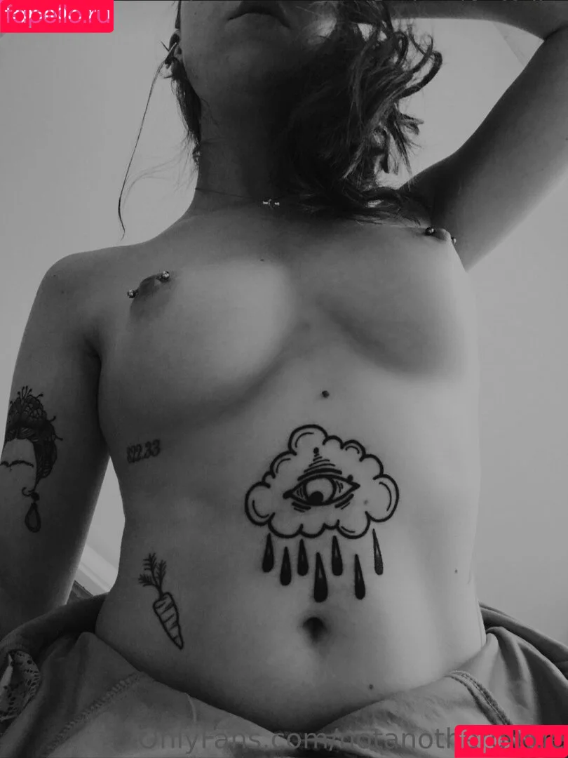 Notanotherginge Onlyfans Photo Gallery 