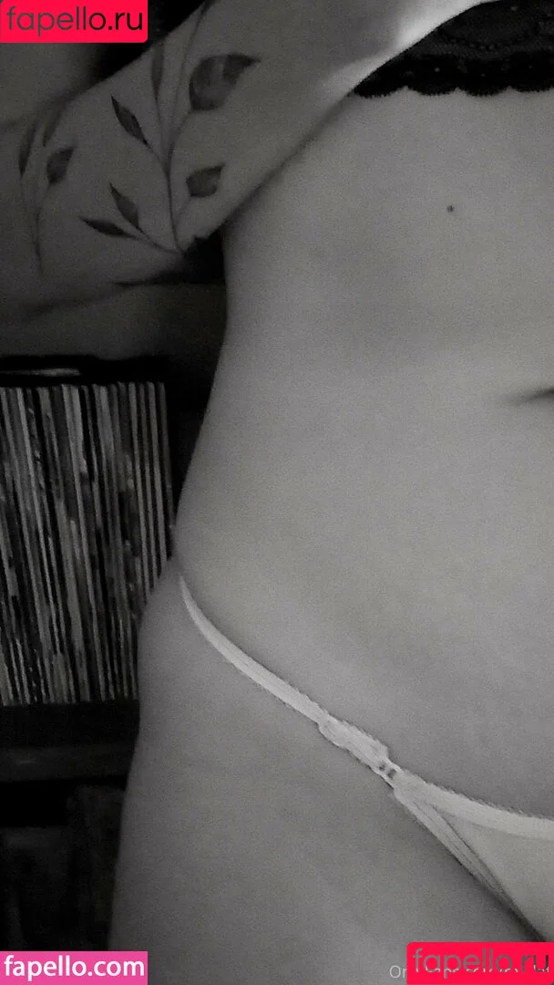 mialat / mialat_ Onlyfans Photo Gallery 