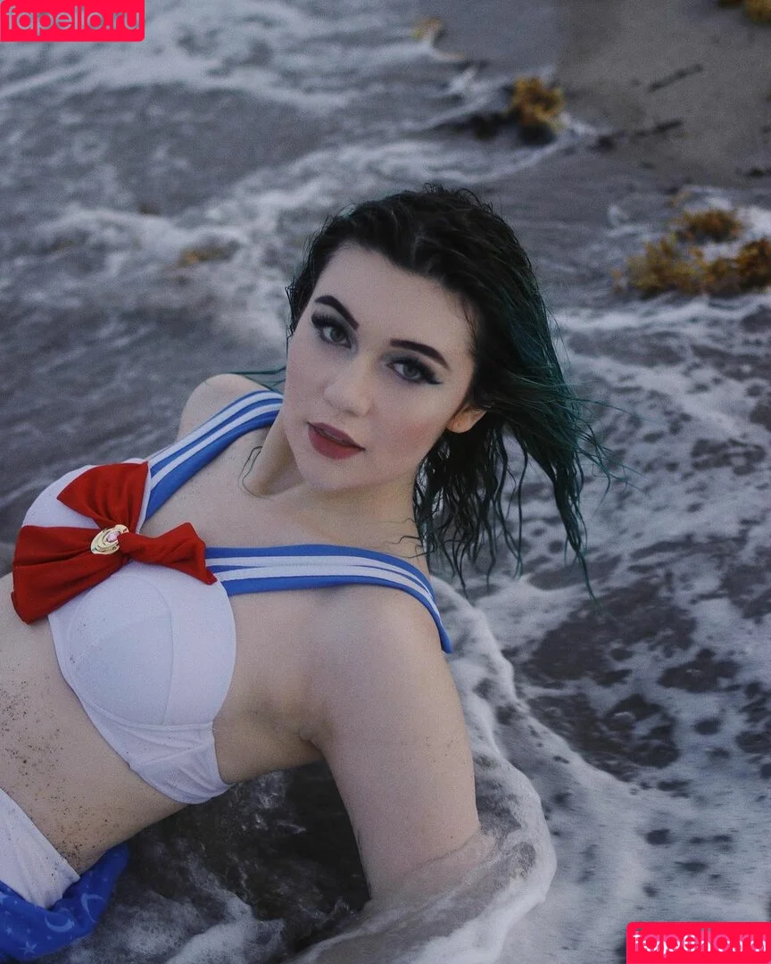 Jessie Paege / https: / jessiepaege Onlyfans Photo Gallery 