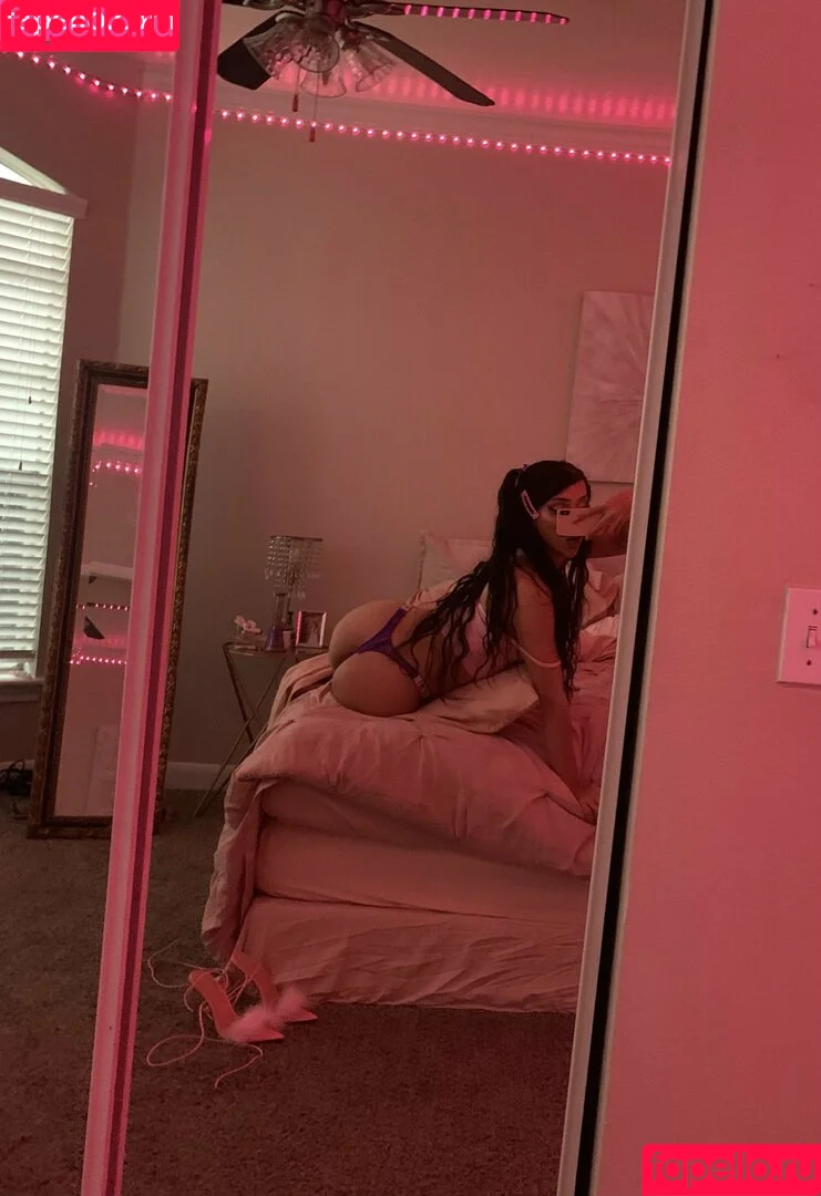 xoxnaughtynatti / xoxonatt Onlyfans Photo Gallery 