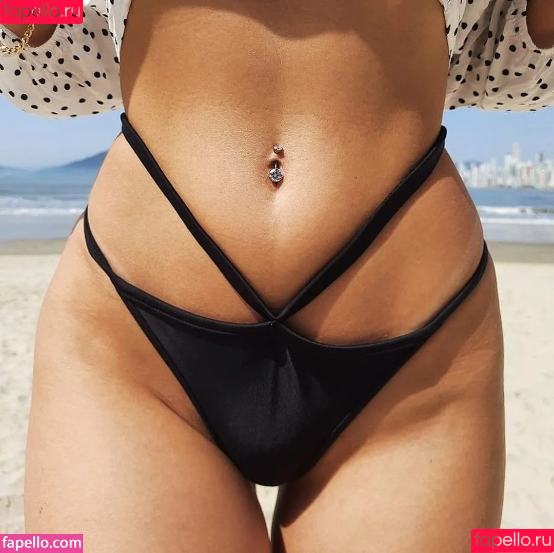 Jaque Regina / jaque_regina Onlyfans Photo Gallery 