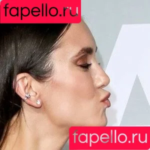 Nina Dobrev / nina / nina_dobrev Onlyfans Photo Gallery 