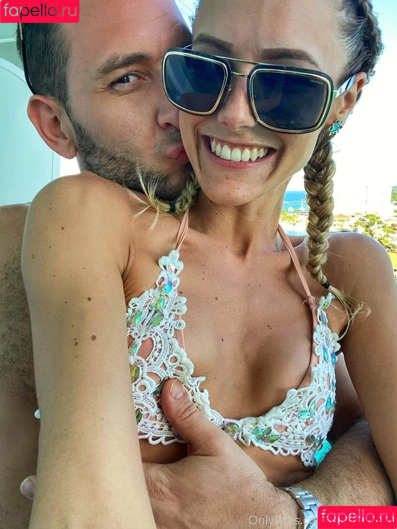 cliquebaittv Onlyfans Photo Gallery 