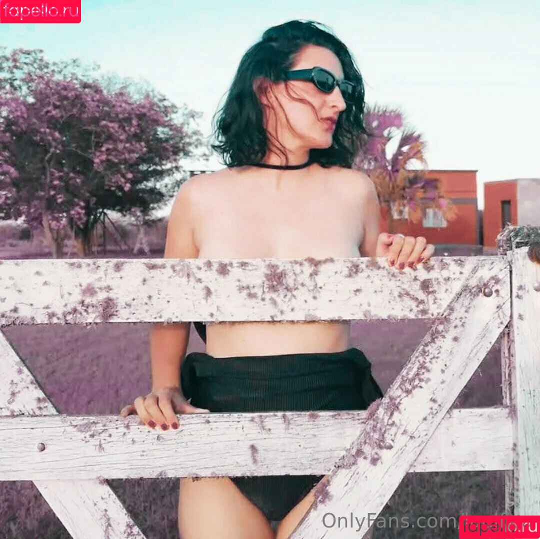 laelfica Onlyfans Photo Gallery 