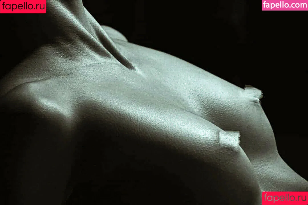 _naissance / ampinari Onlyfans Photo Gallery 