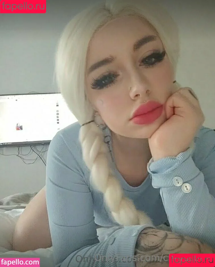 chrysiluna Onlyfans Photo Gallery 