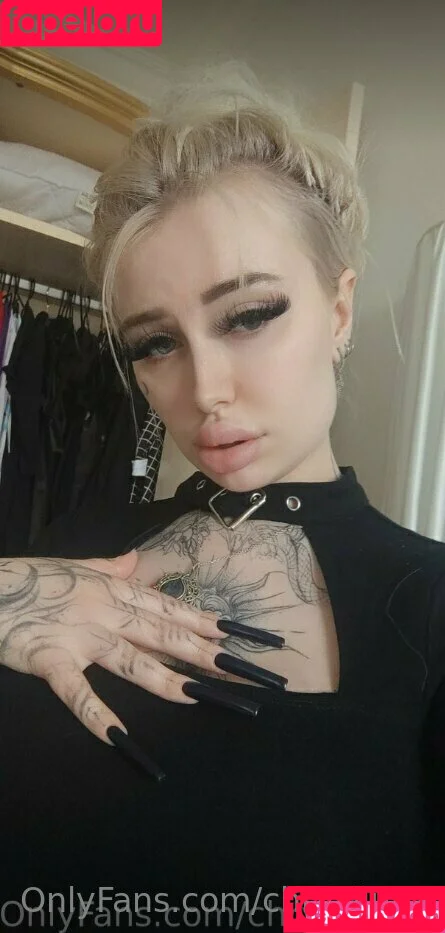 chrysiluna Onlyfans Photo Gallery 