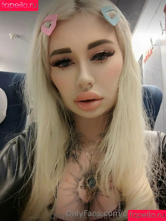chrysiluna Onlyfans Photo Gallery 