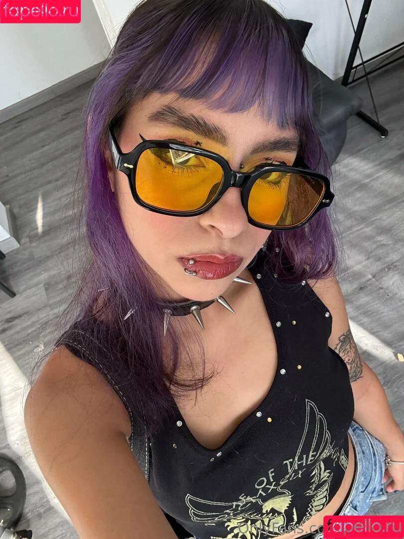 elibethh7 / elipetitt Onlyfans Photo Gallery 