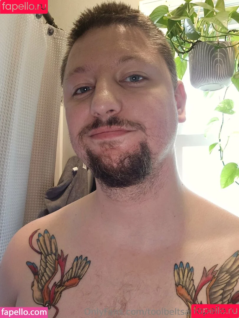 toolbeltsanddadbods Onlyfans Photo Gallery 