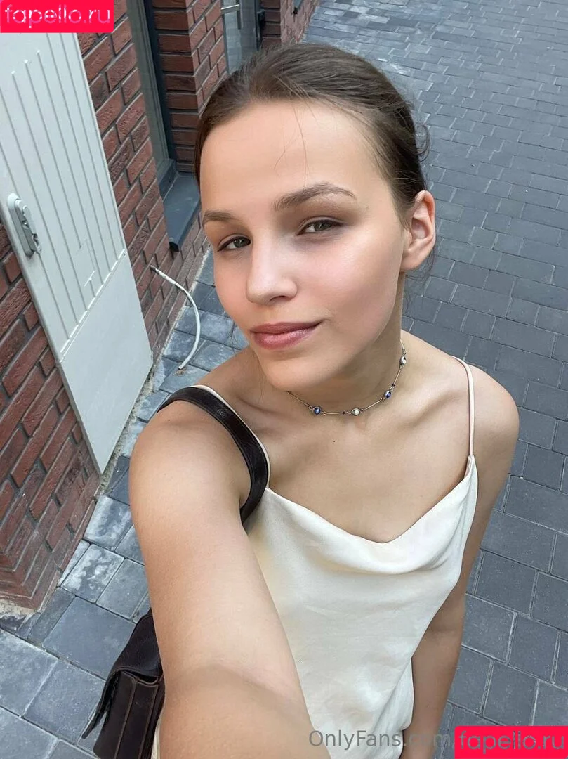 dear.amy___ / dear_amy Onlyfans Photo Gallery 