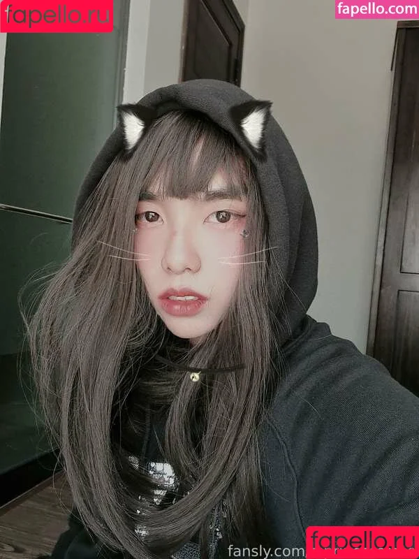 Princess Rose / https: / rose404notfound Onlyfans Photo Gallery 