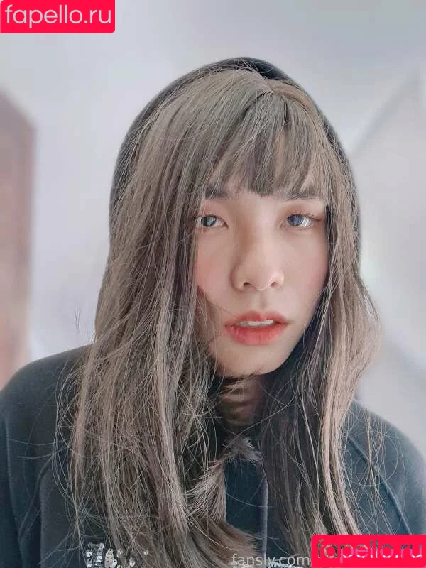 Princess Rose / https: / rose404notfound Onlyfans Photo Gallery 