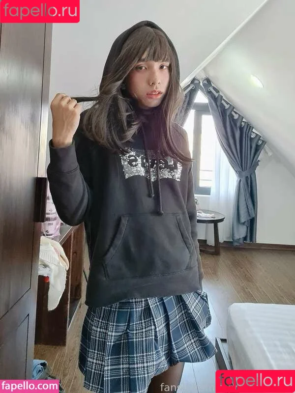 Princess Rose / https: / rose404notfound Onlyfans Photo Gallery 