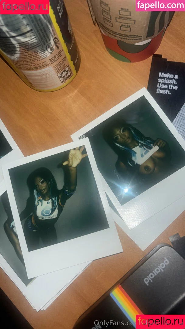 theyluvrae_ / theyluvrhae Onlyfans Photo Gallery 