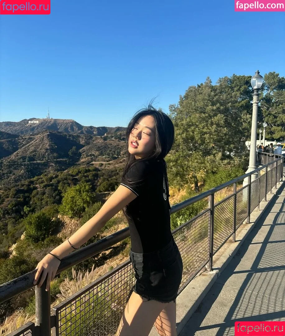 Lee Seoin / subak.ee Onlyfans Photo Gallery 