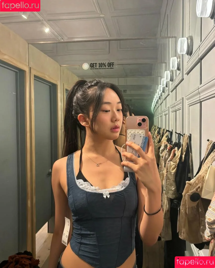 Lee Seoin / subak.ee Onlyfans Photo Gallery 