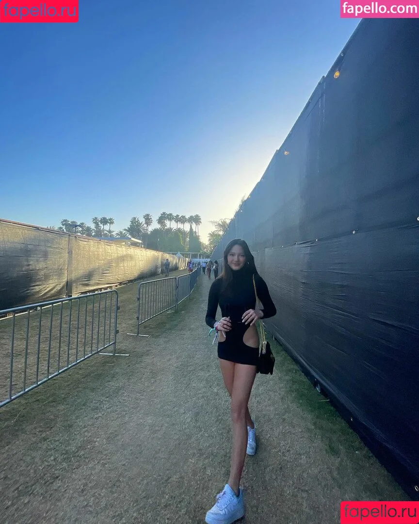 Lily Chee / lilychee Onlyfans Photo Gallery 