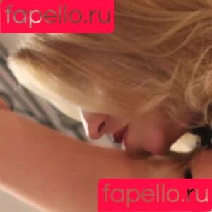 LadyKerrin / https: / ladykerri Onlyfans Photo Gallery 