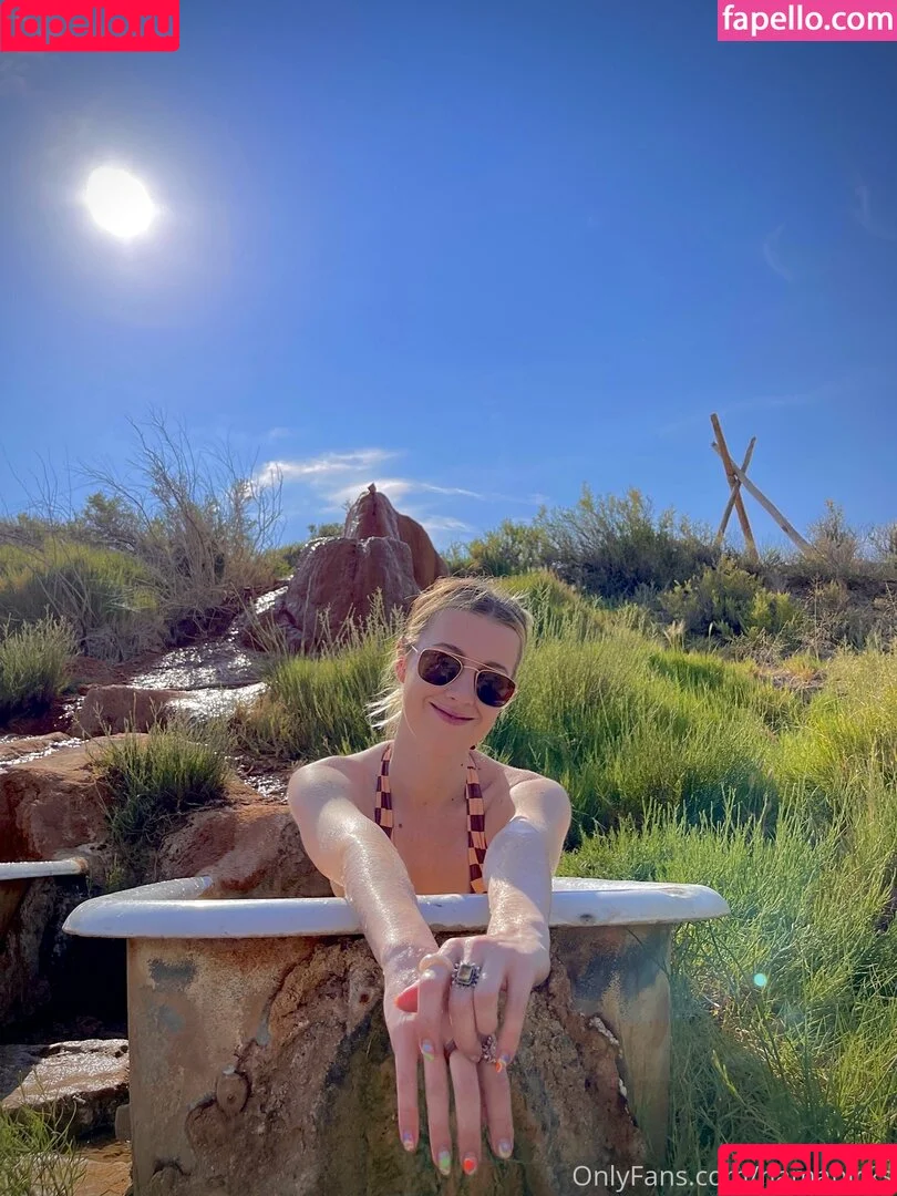 Nikki / namanicks Onlyfans Photo Gallery 