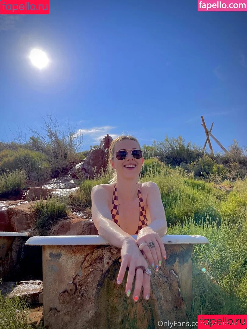 Nikki / namanicks Onlyfans Photo Gallery 