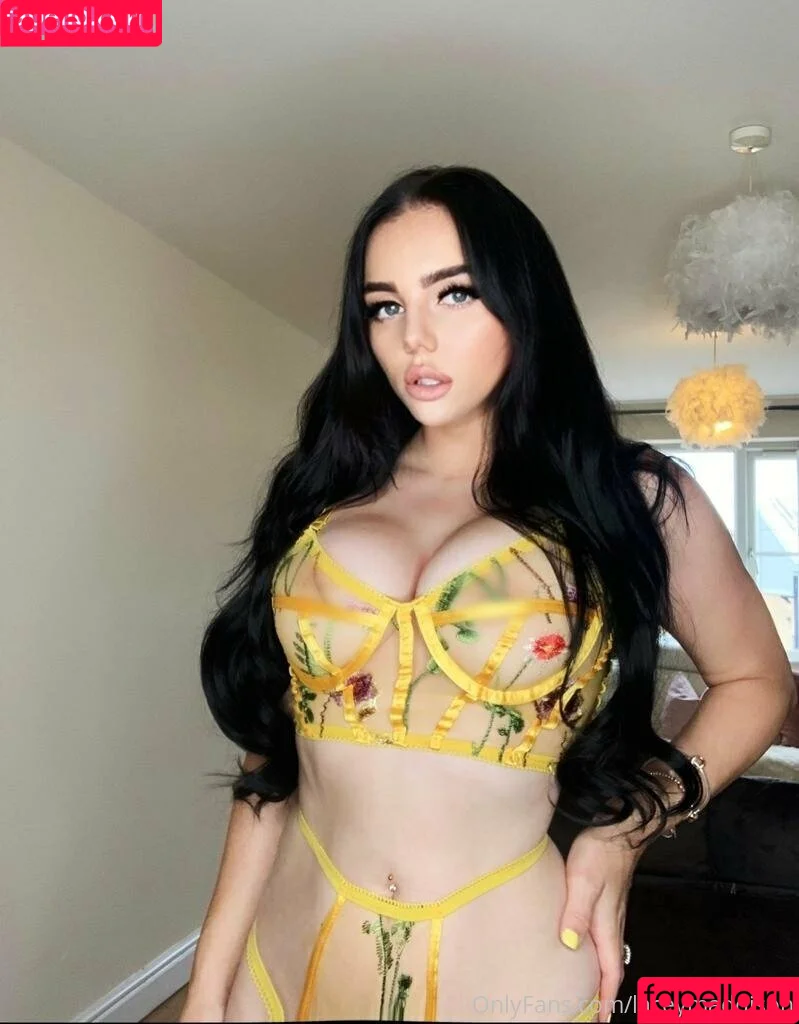 house.ofbells / ofbelles Onlyfans Photo Gallery 