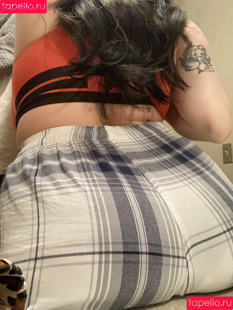 BigBittyLexie / peachesndmelons Onlyfans Photo Gallery 