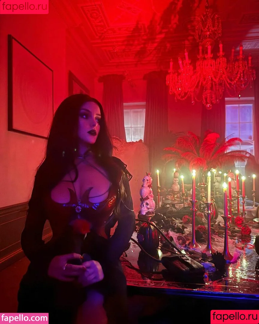 Goddess Trinity / goddess.trinity / goddesstrinity1 Onlyfans Photo Gallery 