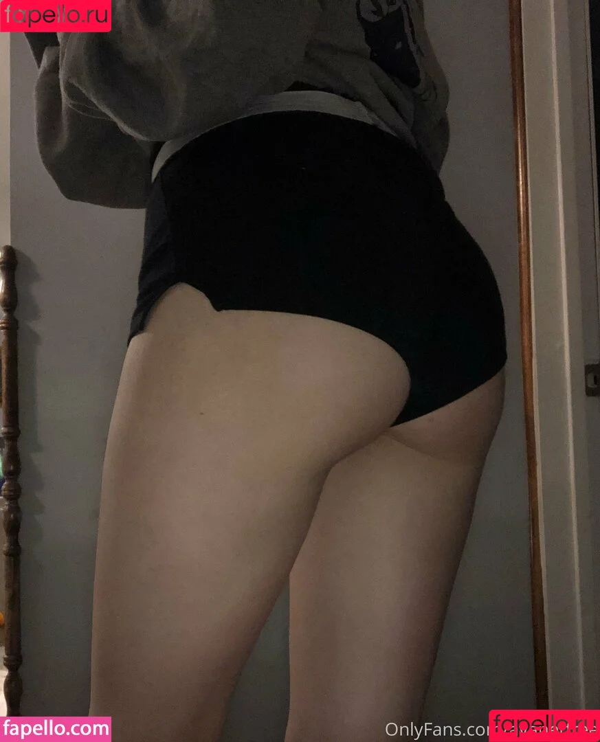 ava_massenet / avanetfree Onlyfans Photo Gallery 