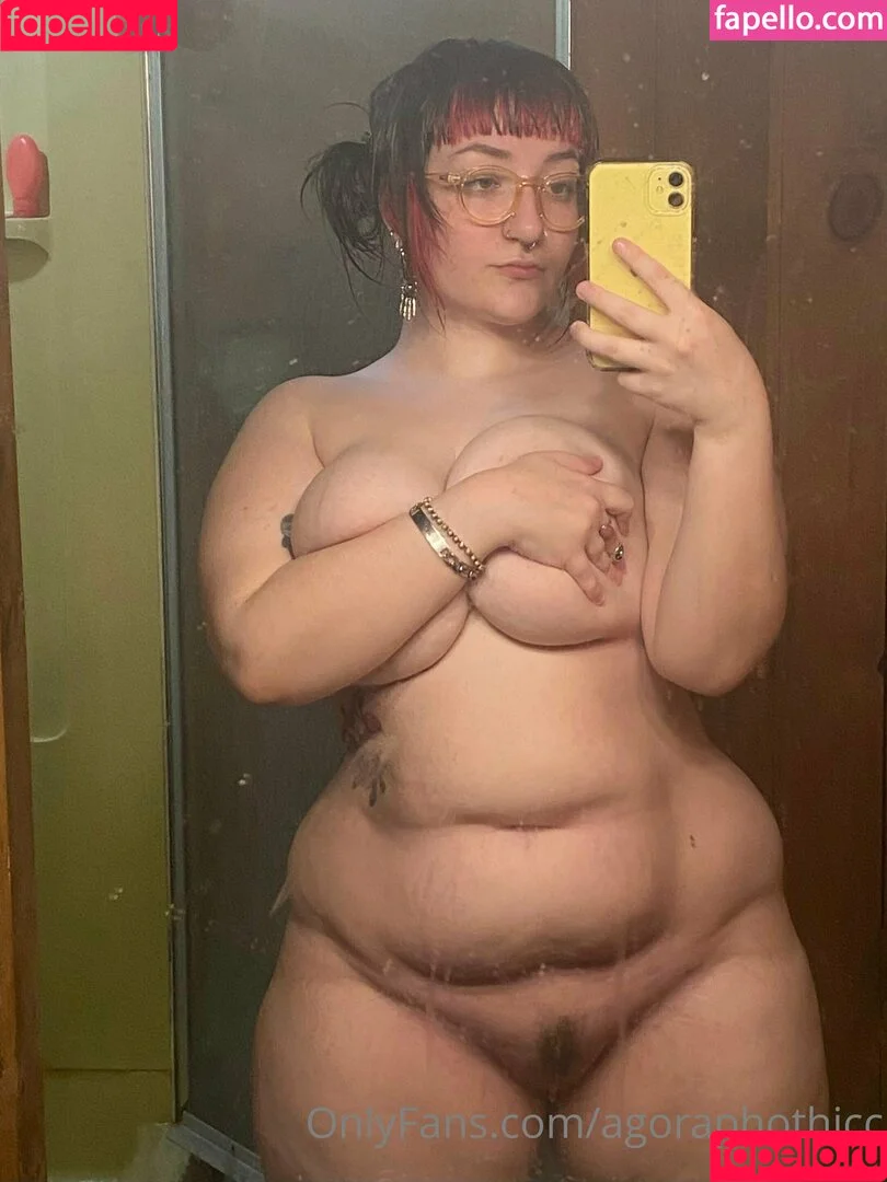 agoraphobicextrovert / agoraphothicc Onlyfans Photo Gallery 