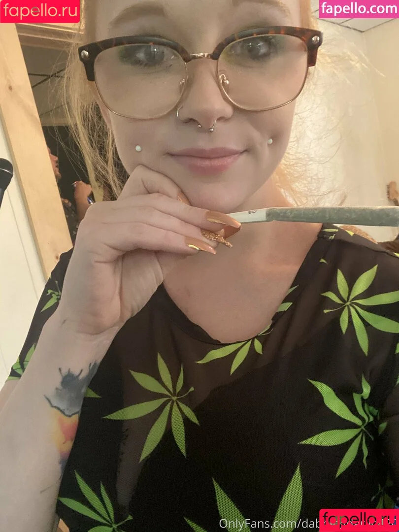 aviation_dabready / dabbingdarlin420 Onlyfans Photo Gallery 