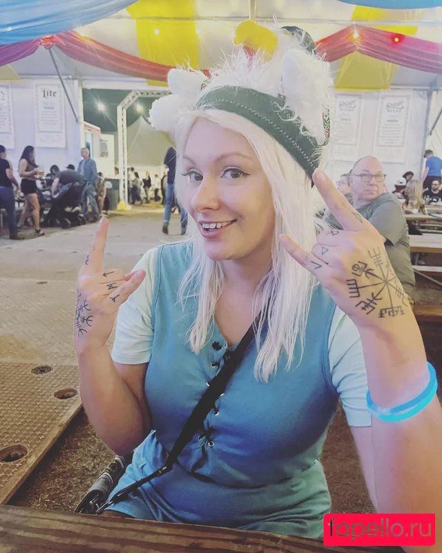 realprincesstiabeanie Onlyfans Photo Gallery 