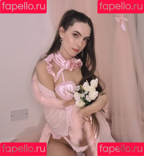 Larxya / anyuser Onlyfans Photo Gallery 