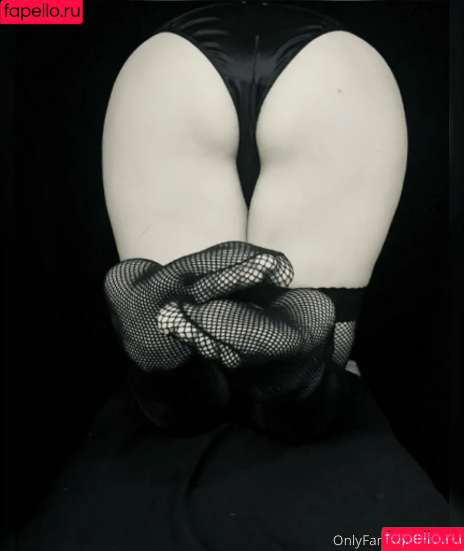 fifoxx / fioreflips Onlyfans Photo Gallery 