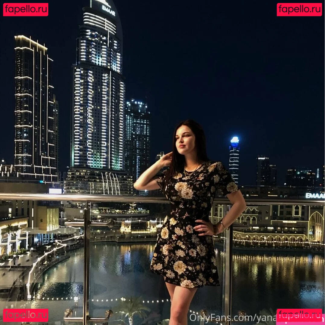 yanamulberry Onlyfans Photo Gallery 