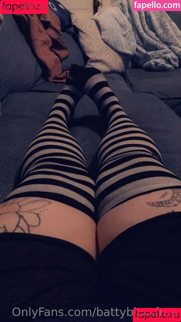 battybitxxfree / battyfreaks Onlyfans Photo Gallery 