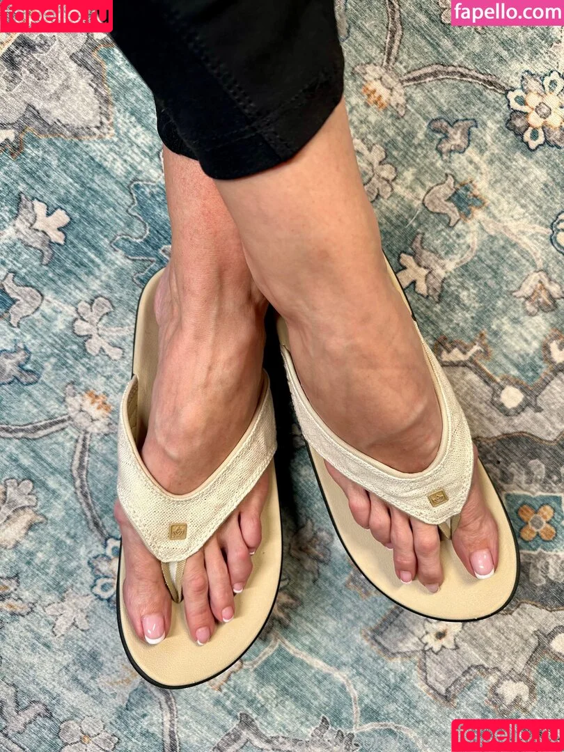 ArchAngelAntics / archangelantiques Onlyfans Photo Gallery 