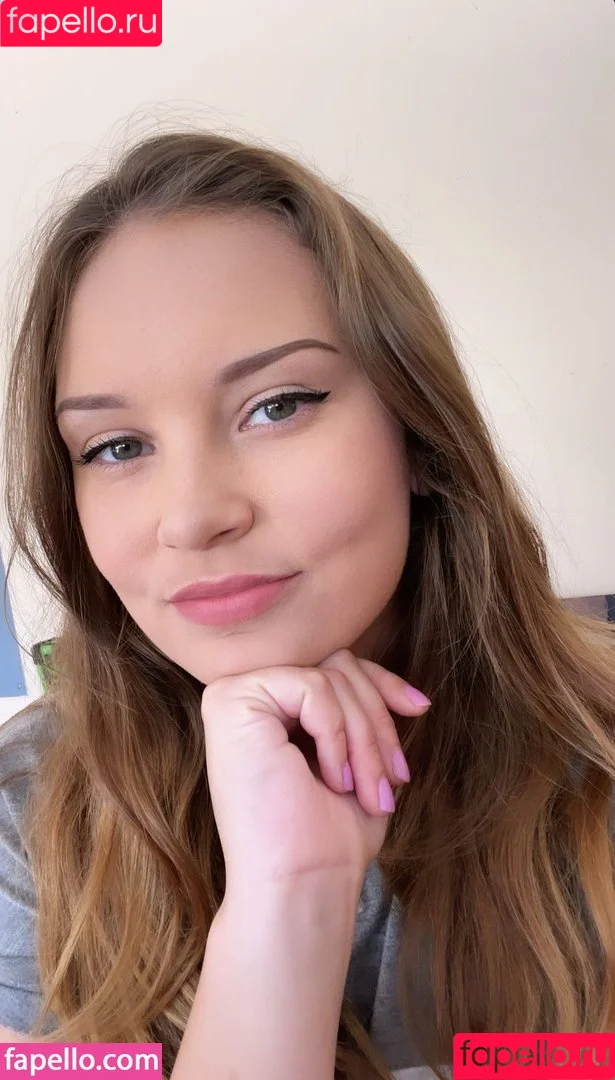 ASMR Darling / asmrdarling Onlyfans Photo Gallery 