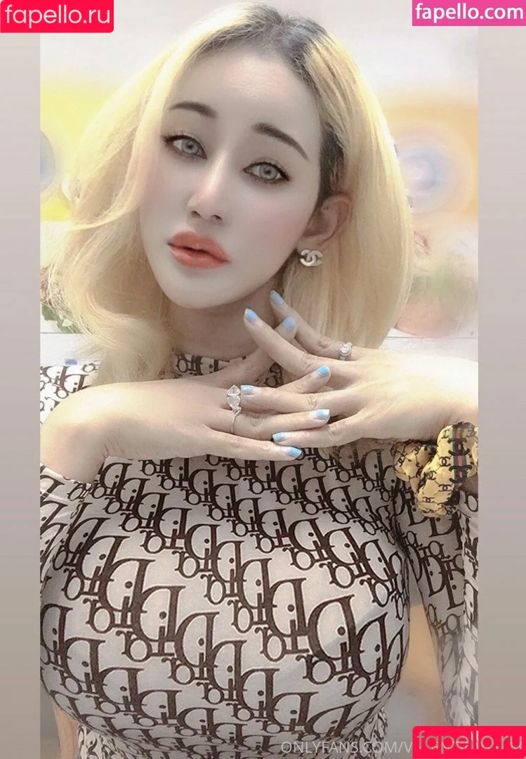 spicybabe__ / valentinats4m Onlyfans Photo Gallery 