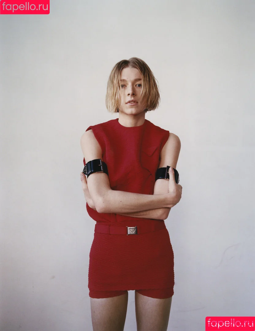 Hunter Schafer / hunterschafer Onlyfans Photo Gallery 