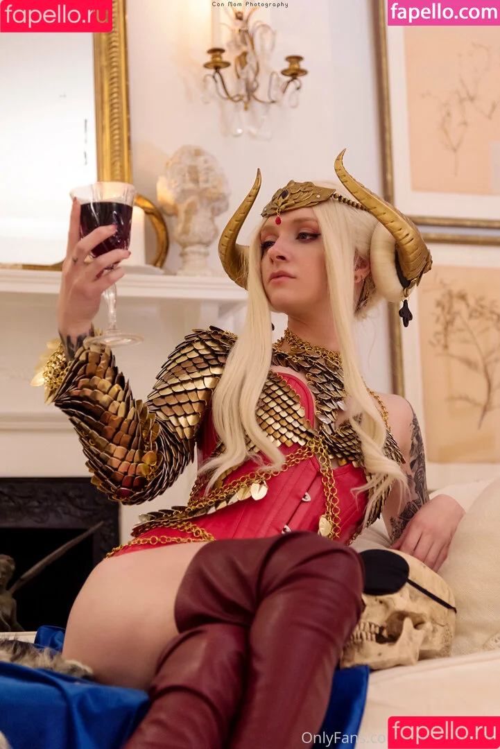 _miszire504_ / freepoisonne Onlyfans Photo Gallery 