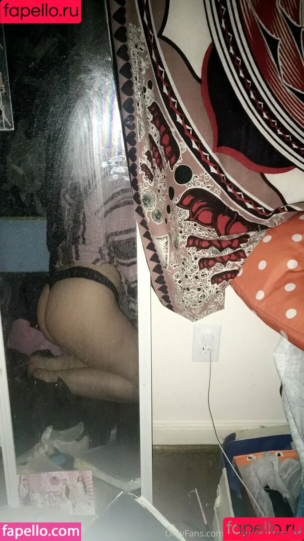 mushroomforestry / mushroomforests Onlyfans Photo Gallery 