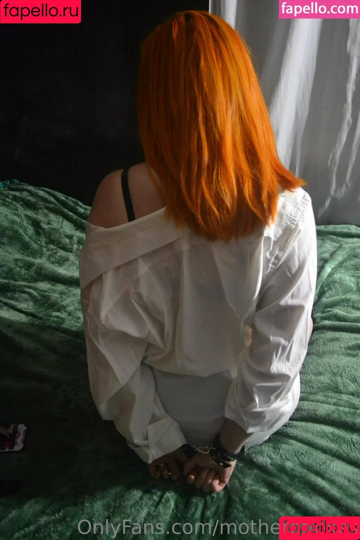 kirs10ruth / motheroffoxes Onlyfans Photo Gallery 