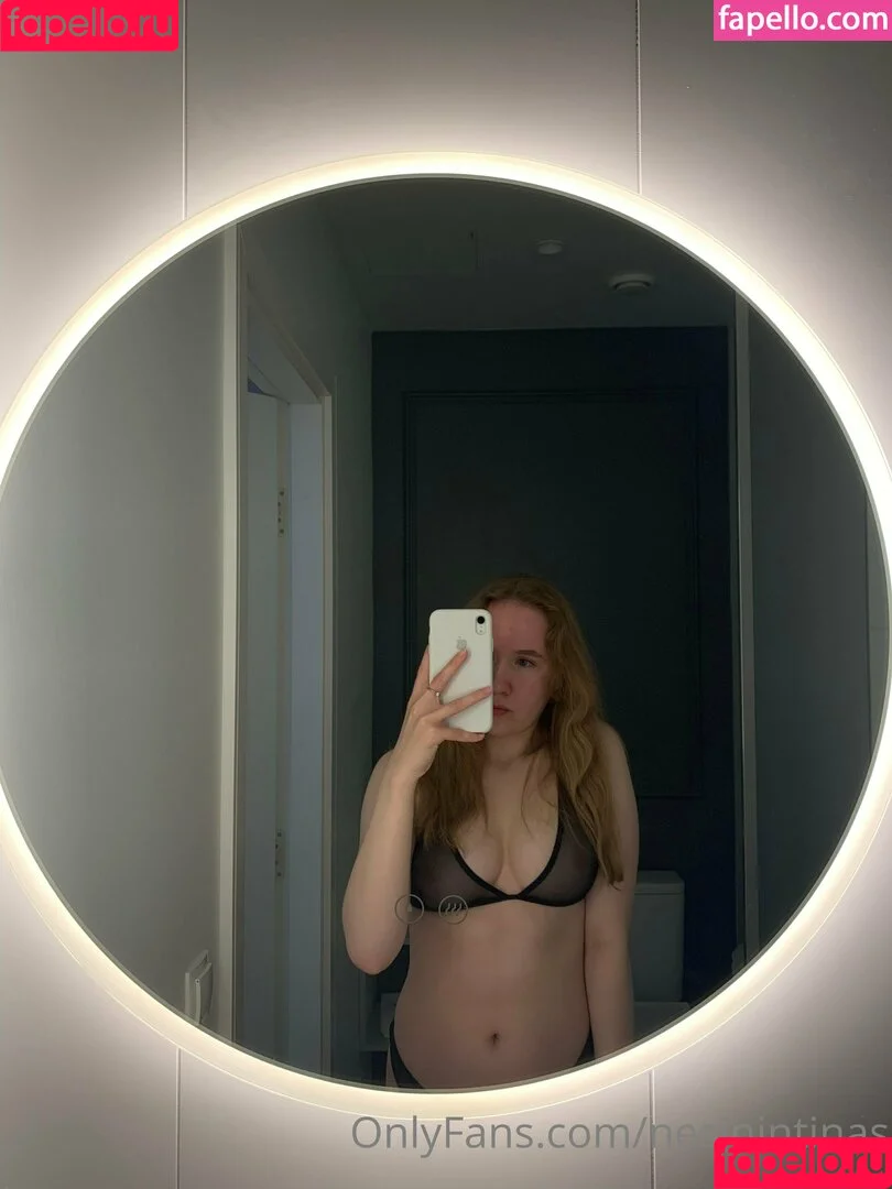 NesiiN / nesinintinas Onlyfans Photo Gallery 