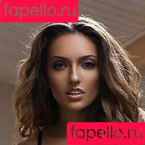 Ilona Balvas / balvasilona / krymchyk Onlyfans Photo Gallery 