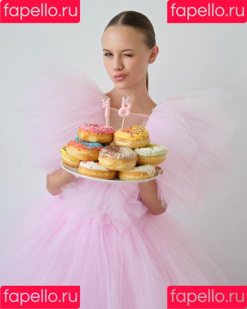 Kristina Shmidt / kristyashmidt Onlyfans Photo Gallery 