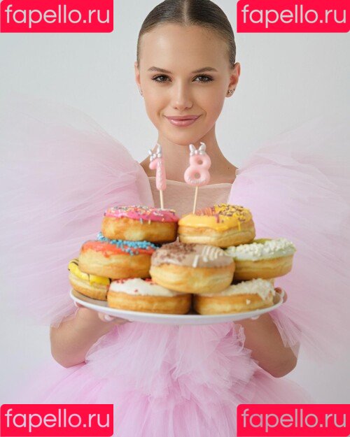 Kristina Shmidt / kristyashmidt Onlyfans Photo Gallery 