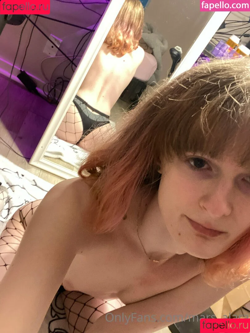 https: / mars_alara Onlyfans Photo Gallery 