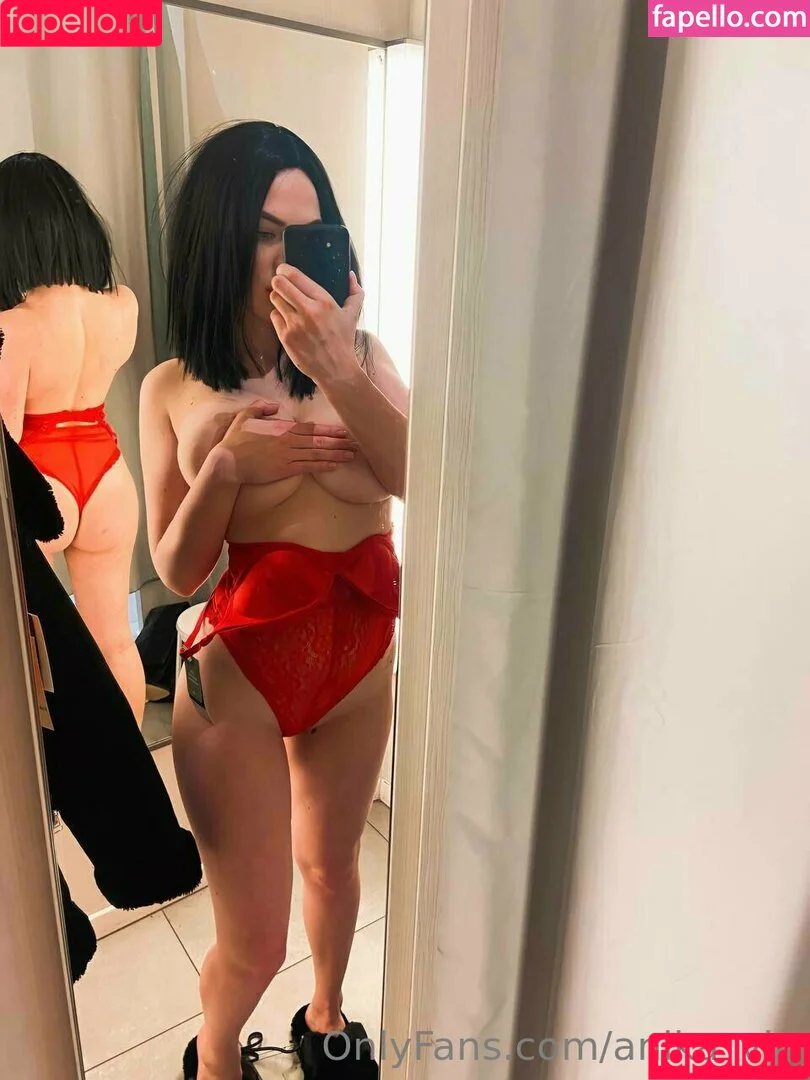 anika_vip / anikavip Onlyfans Photo Gallery 